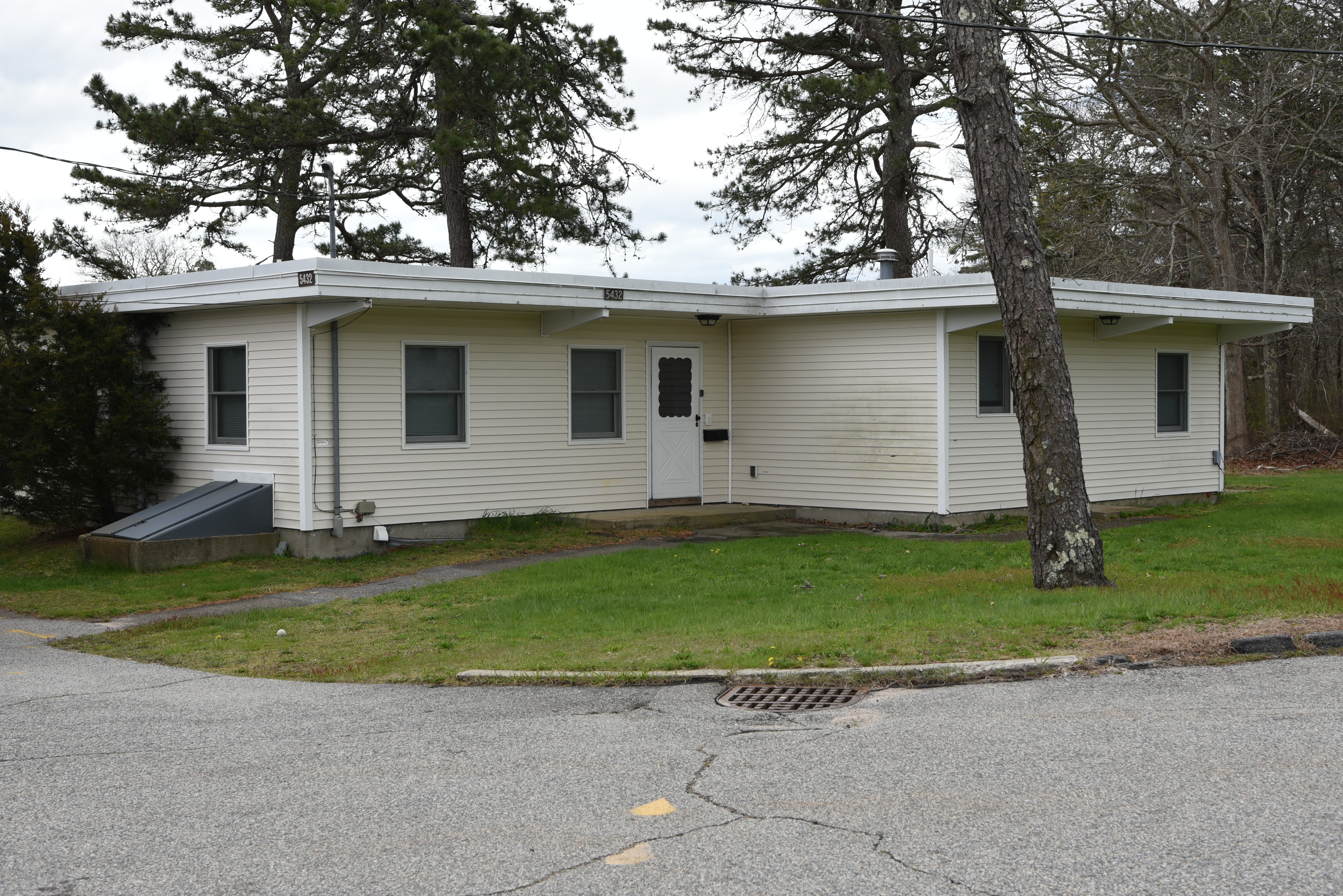 Cape Cod Housing