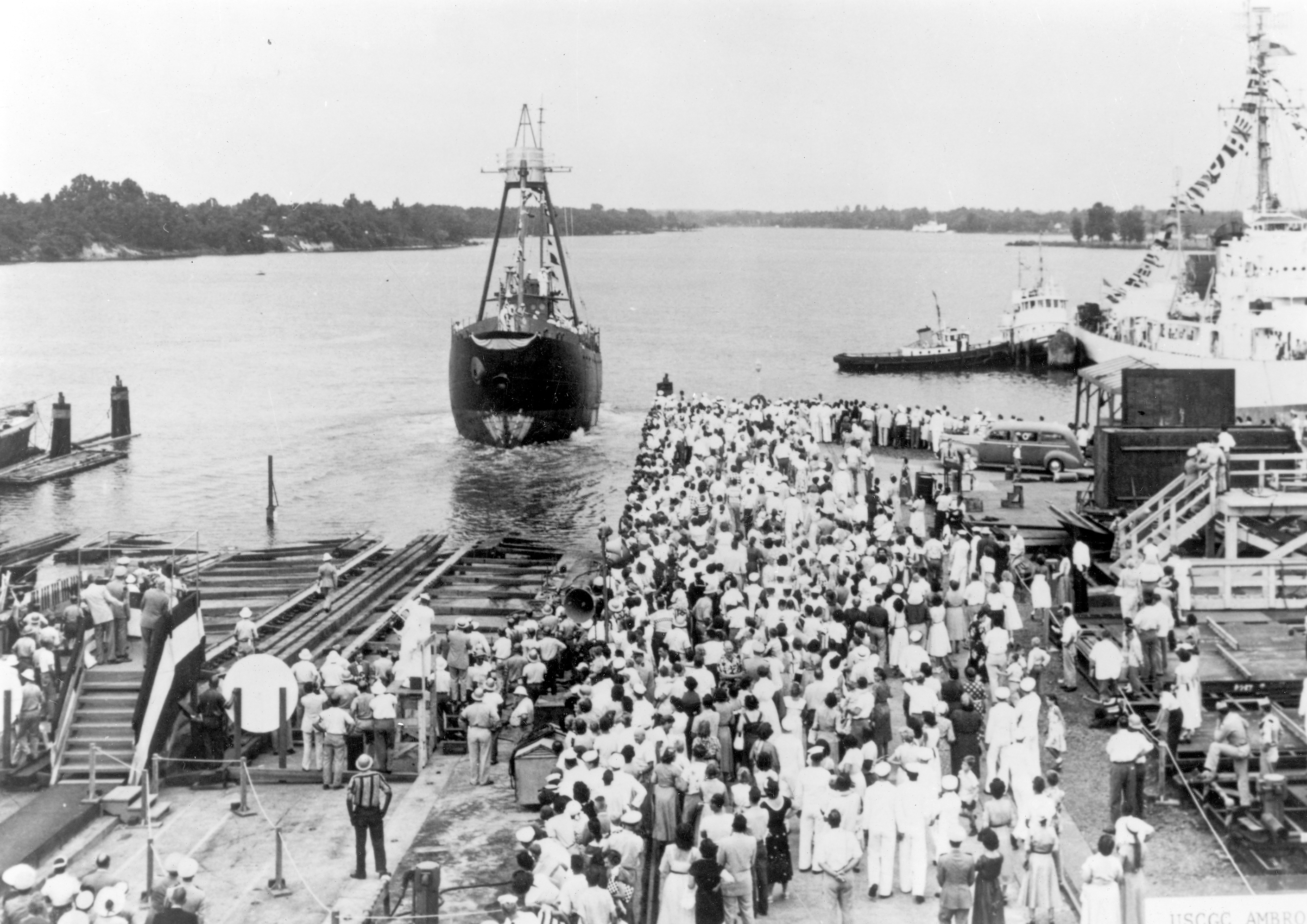 Photo of boat launching